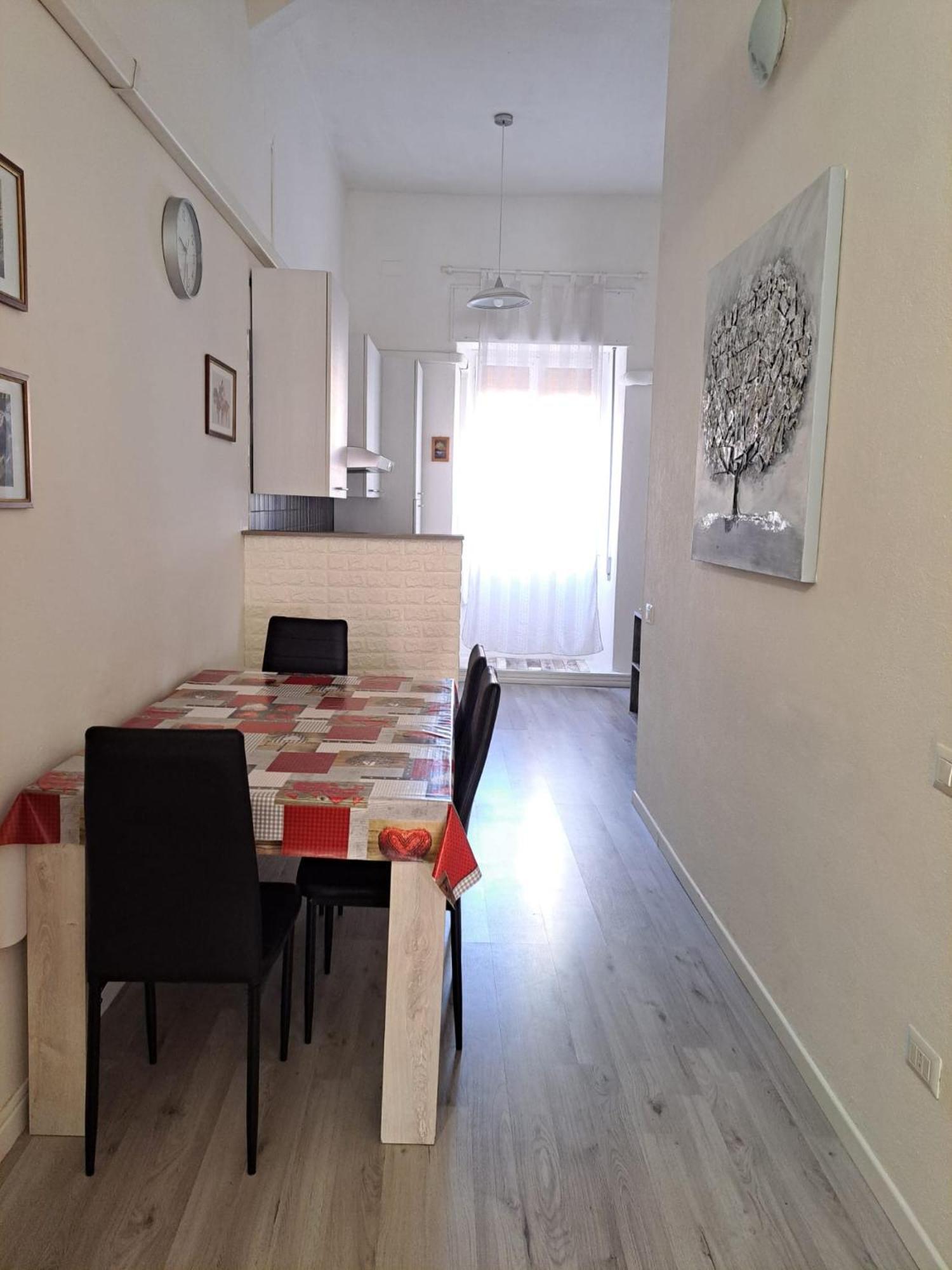 Appartamento Vacanze Cagliari - Via Lanusei 외부 사진